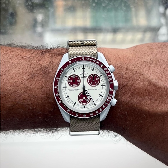 20mm NATO Nylon Strap - Picture 2 of 7